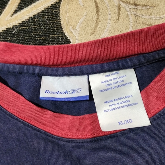 Vintage Reebok shirt - Picture 4 of 4